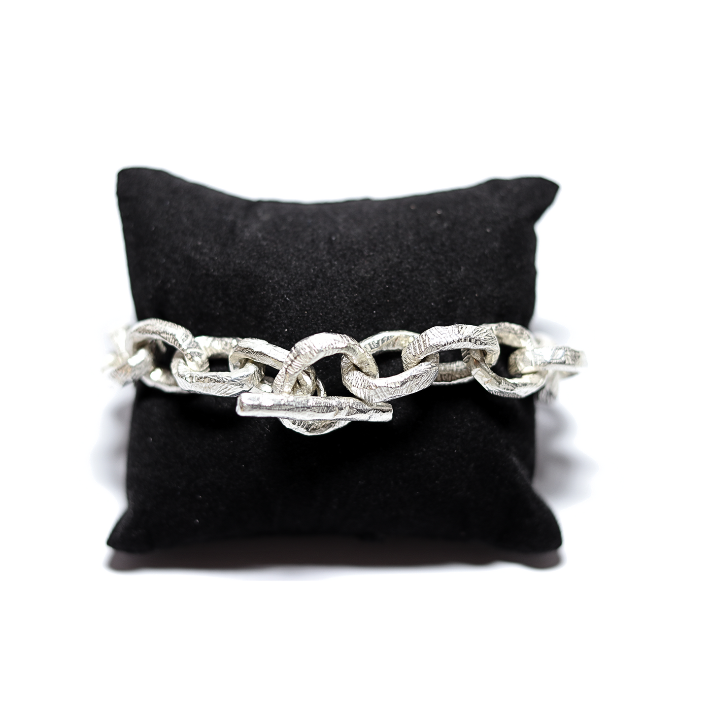 Distressed chain bracelet