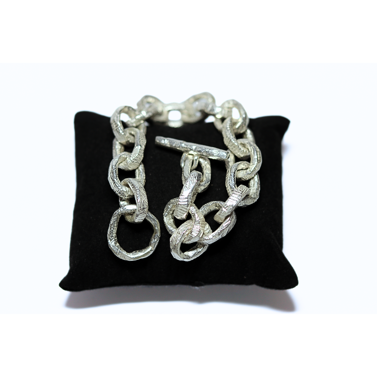 Distressed chain bracelet